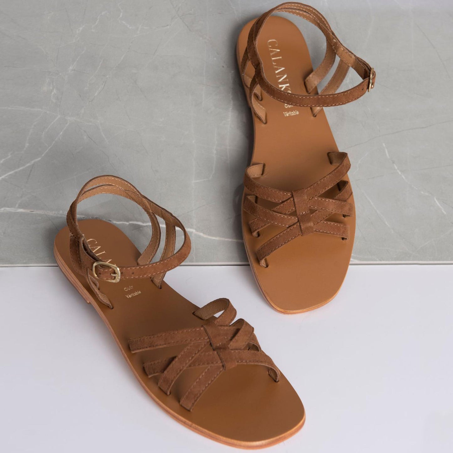 Bhawana sandales en cuir camel