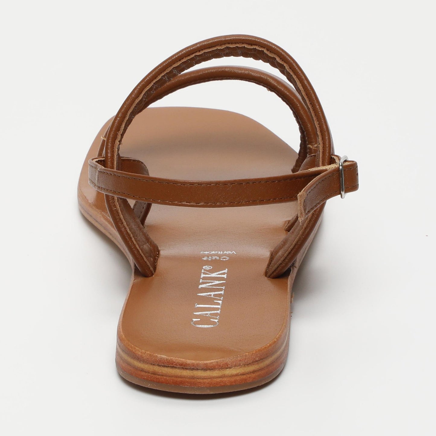 Made sandales en cuir camel