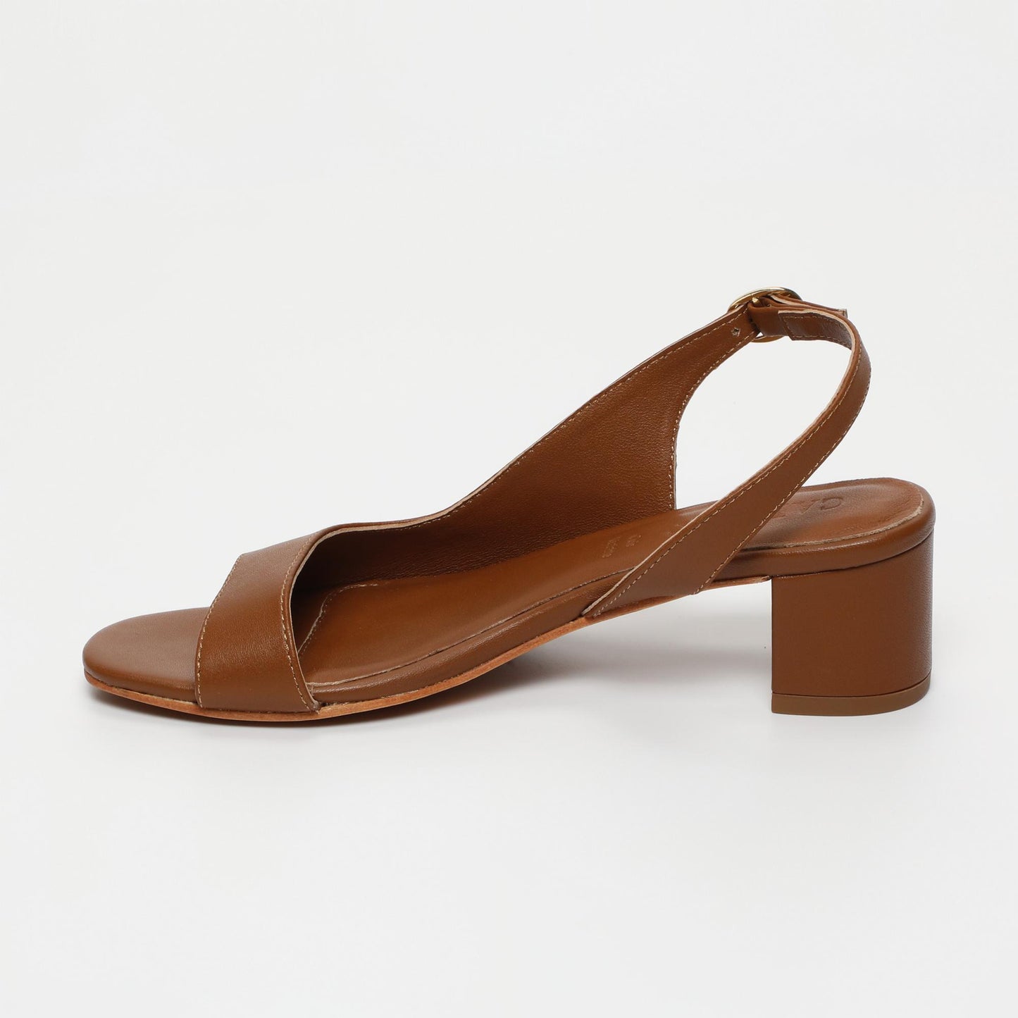 Nonnie sandales en cuir camel