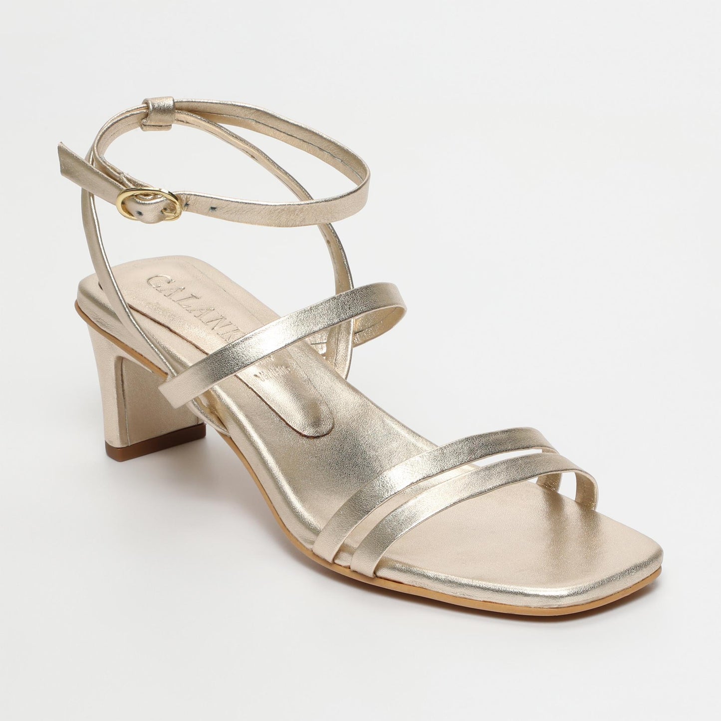 Norah sandales en cuir platinium