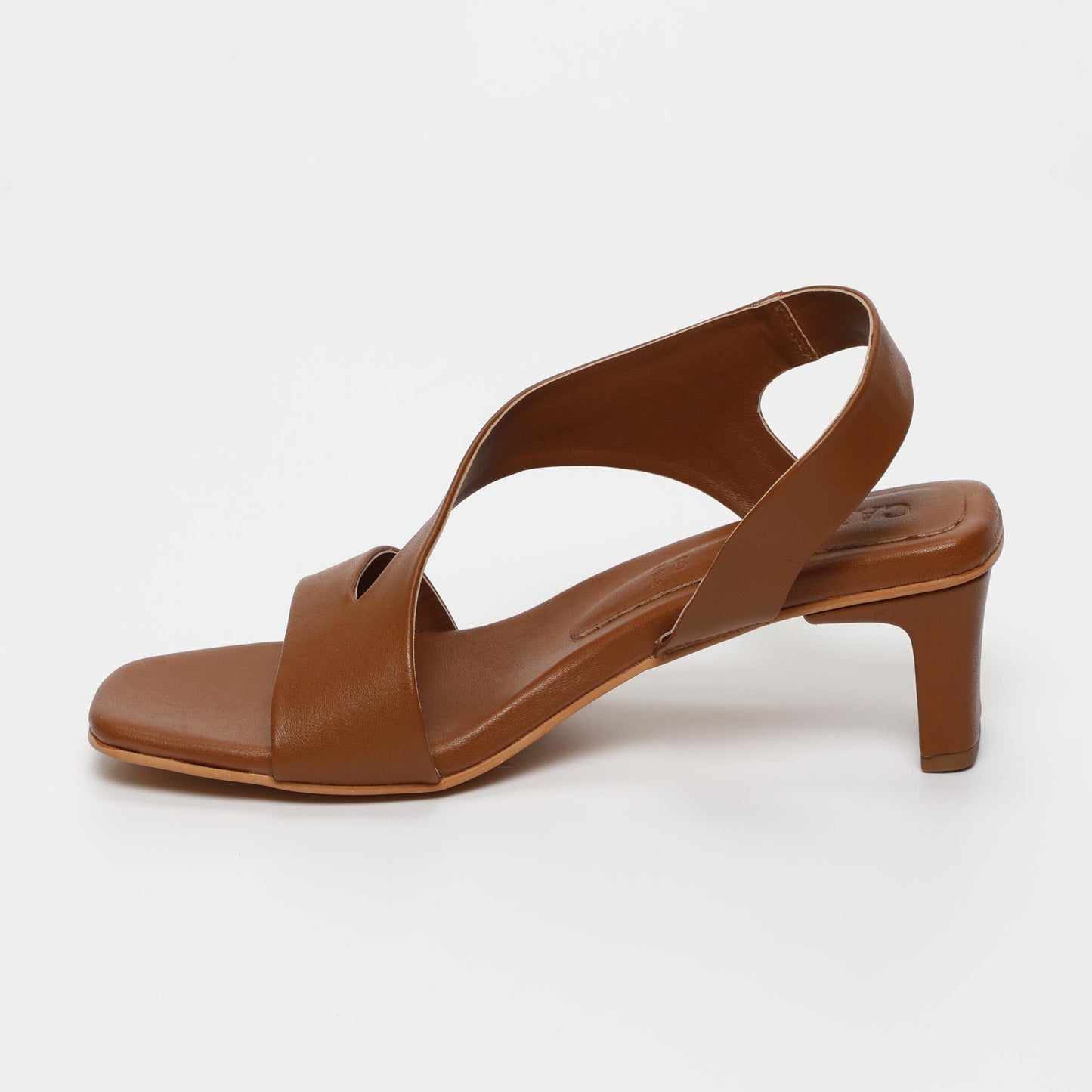 Netia sandales en cuir camel