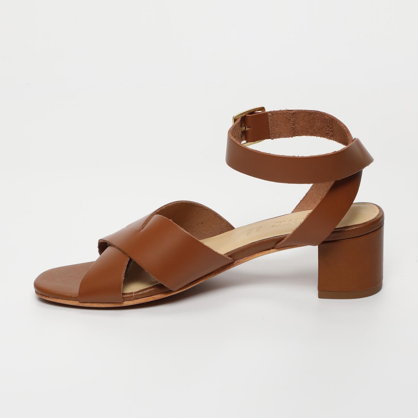 Nonna sandales en cuir camel