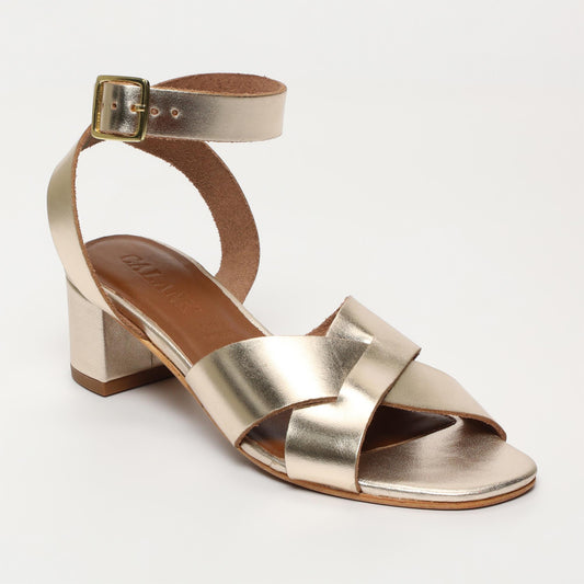 Nonna sandales en cuir gold