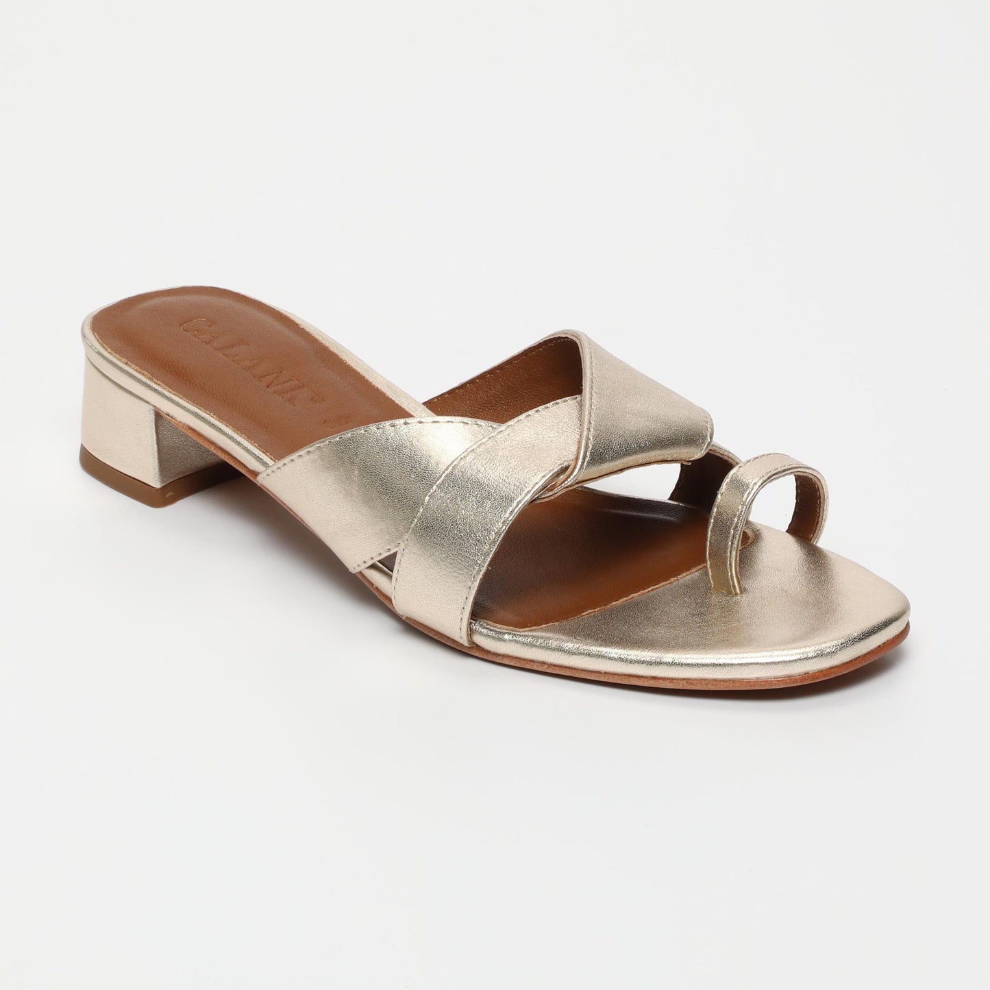 Nora sandales en cuir platinium