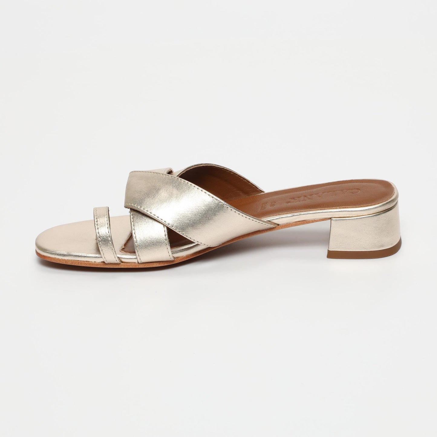 Nora sandales en cuir platinium